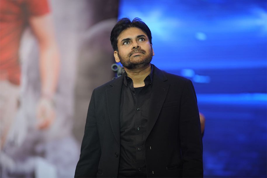 Attarintiki-Daredi-Thank-You-Meeting